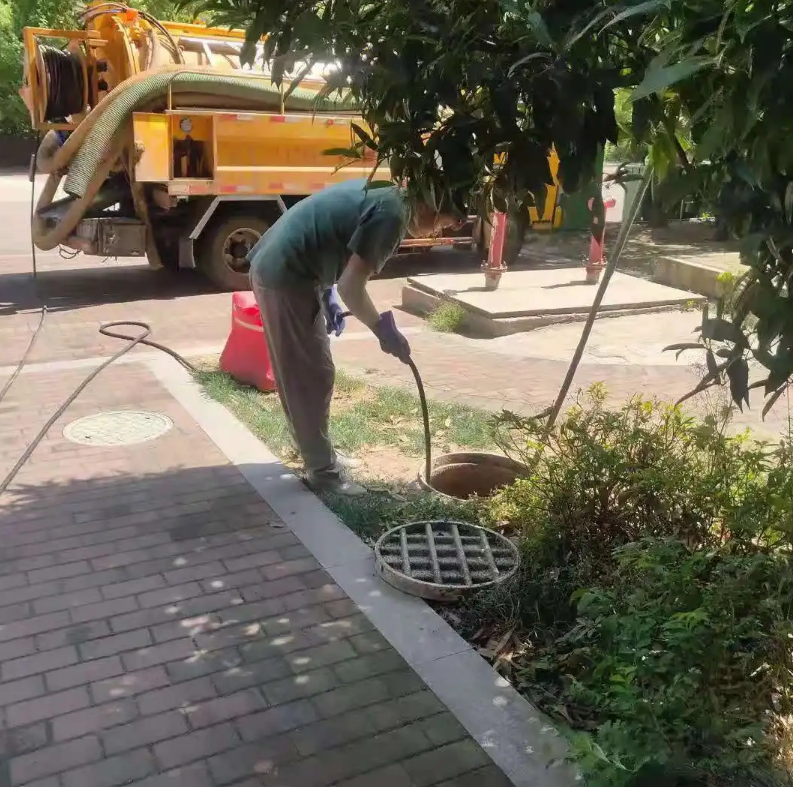 经区市政排污管道清淤疏通——专业团队,让您全程省心!